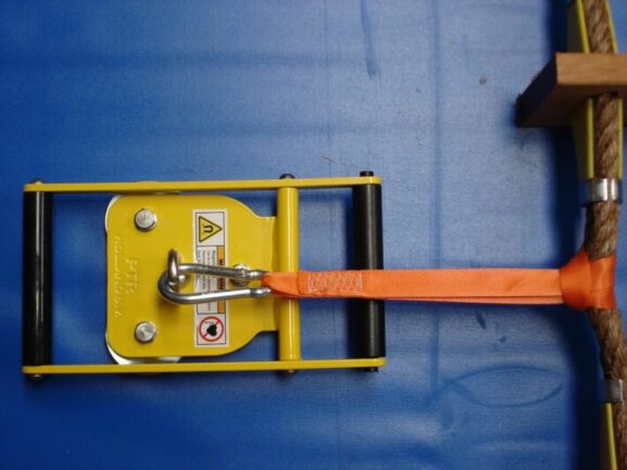Yellow Hull Magnet For Pilot Ladder (2)